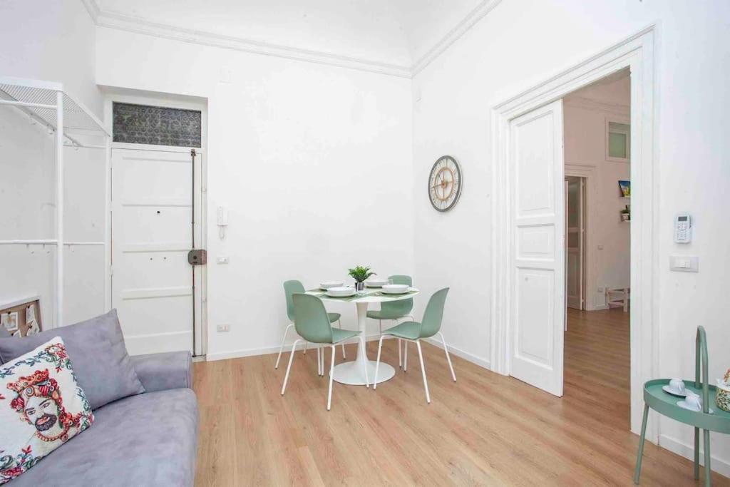 Appartamento The House Politeama Palermo Historic Center Esterno foto
