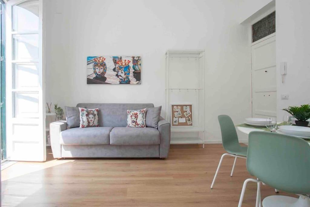 Appartamento The House Politeama Palermo Historic Center Esterno foto